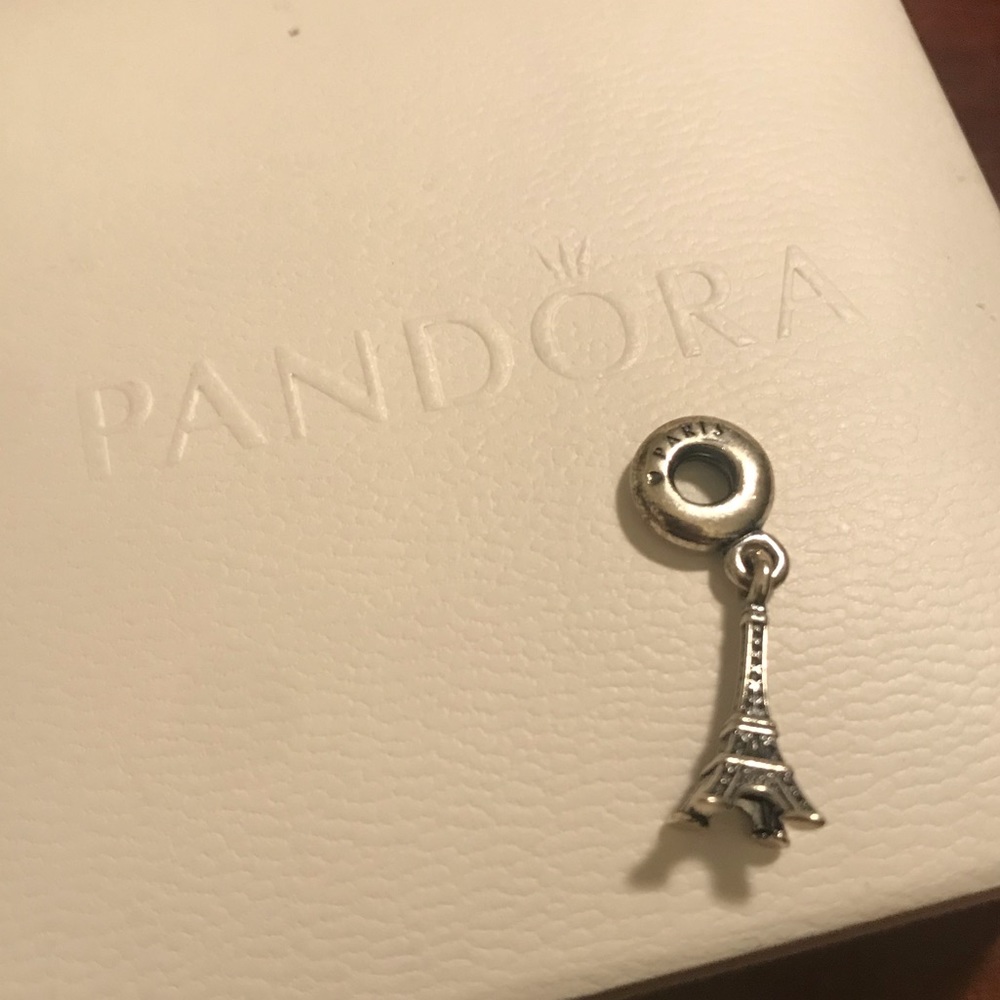 Pandora Paris Eiffel Tower Charm